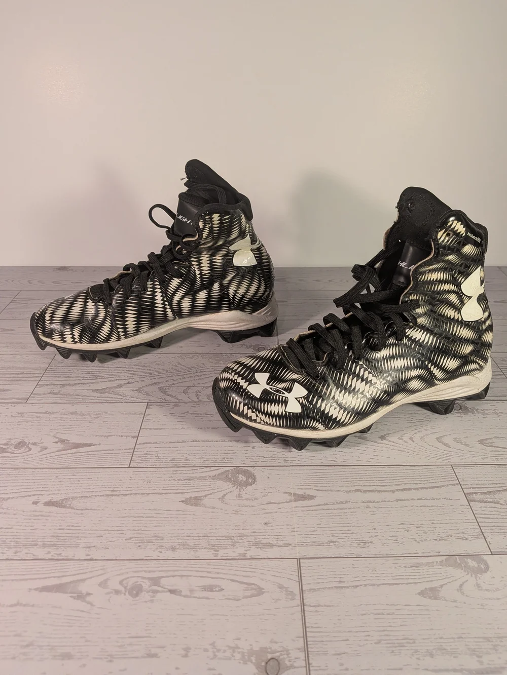 Under Armour Kids' Black & White High-Top Cleats 2Y